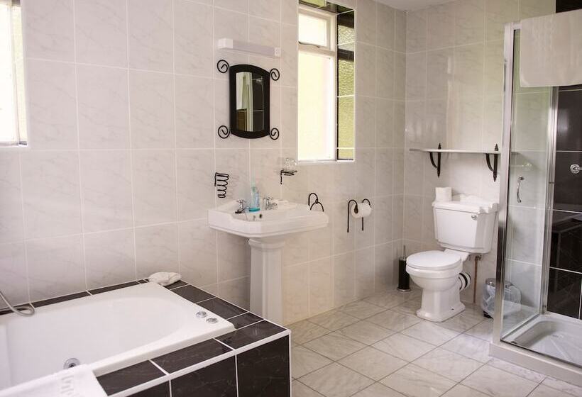 Carrygerry Country House