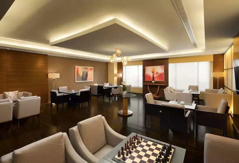 Отель Ayana Midplaza Jakarta