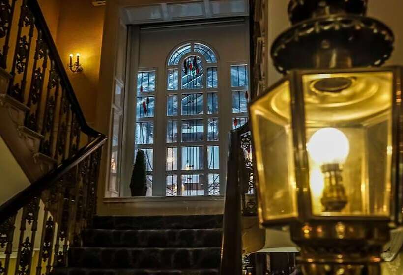 בית מלון כפרי Grand