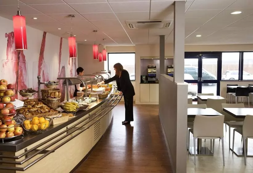 Отель Ibis Dublin