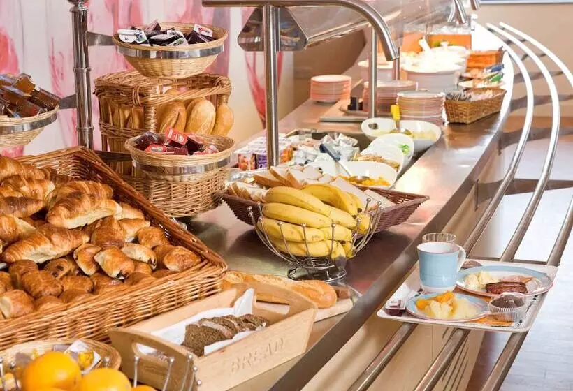 Отель Ibis Dublin