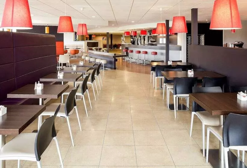 Отель Ibis Dublin