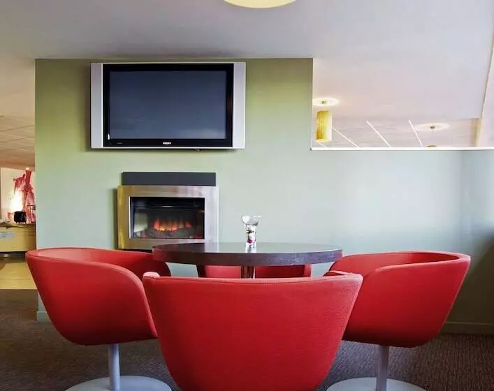 Отель Ibis Dublin