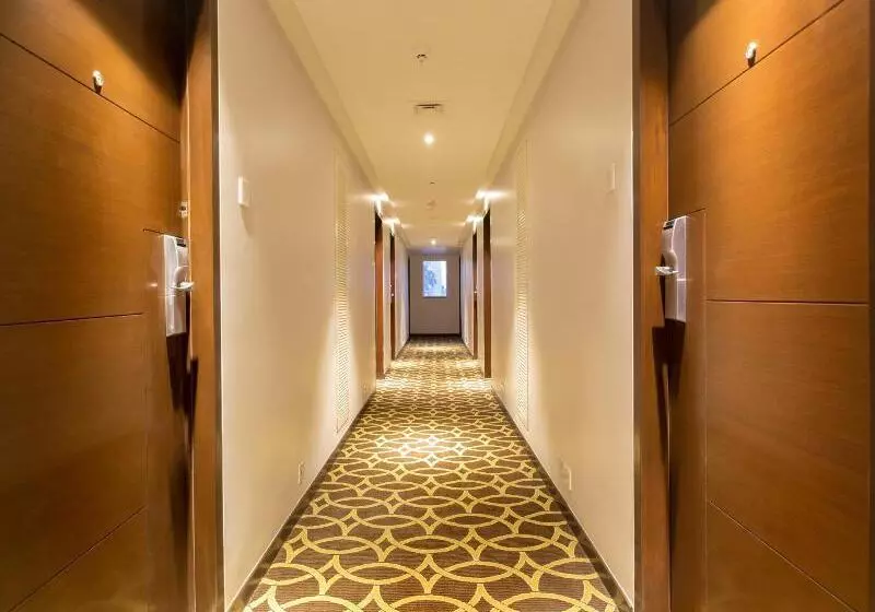 Ramee Guestline Hotel Juhu