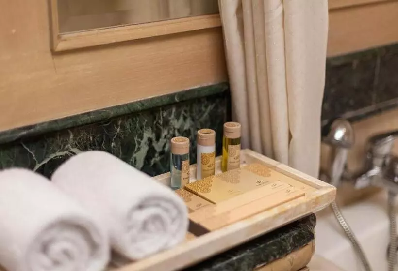 호텔 Sahid Jaya Lippo Cikarang