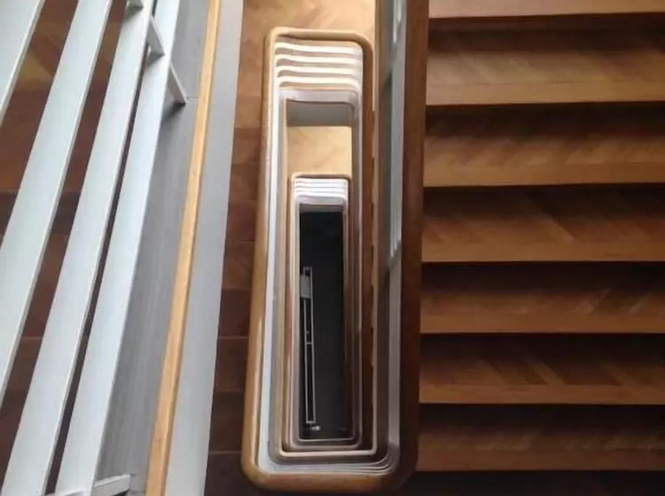 هتل Student Hostel