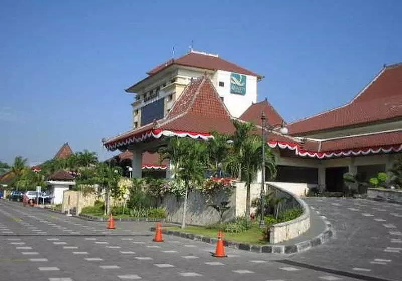 The Sunan Hotel Solo