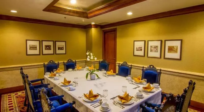 The Sunan Hotel Solo