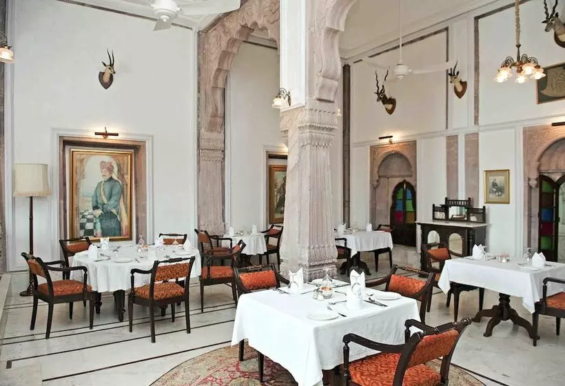 酒店 Welcomheritage Bal Samand Lake Palace