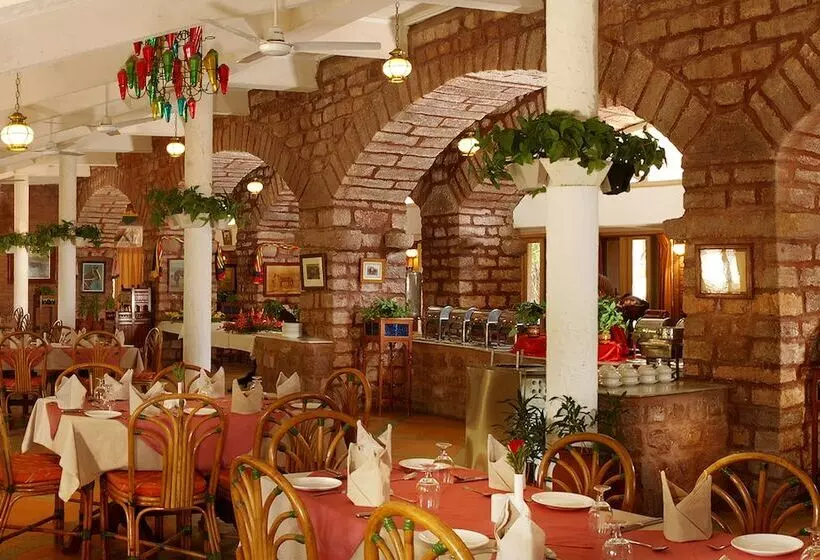 酒店 Welcomheritage Bal Samand Lake Palace