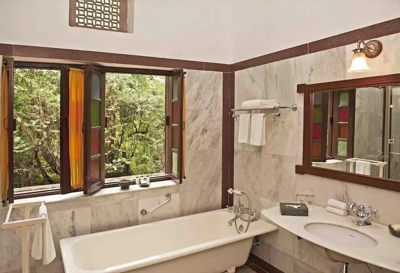 酒店 Welcomheritage Bal Samand Lake Palace