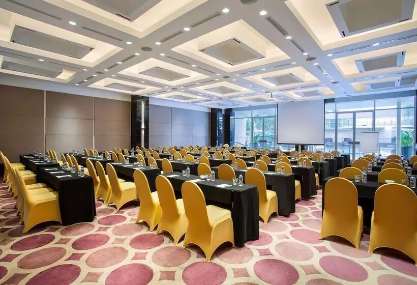 ホテル Wyndham Casablanca Jakarta