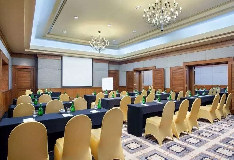 ホテル Wyndham Casablanca Jakarta