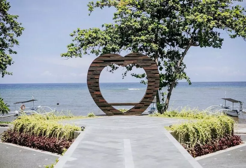 New Sunari Lovina Beach Resort