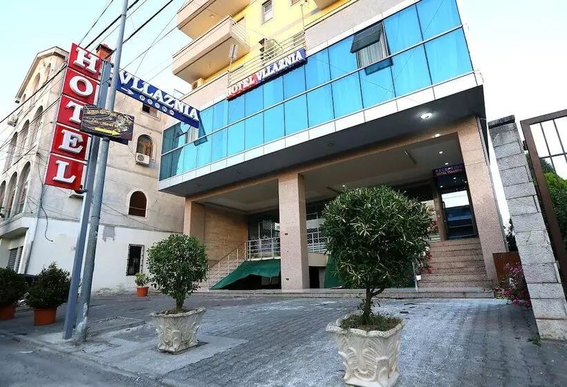 ホテル Vllaznia
