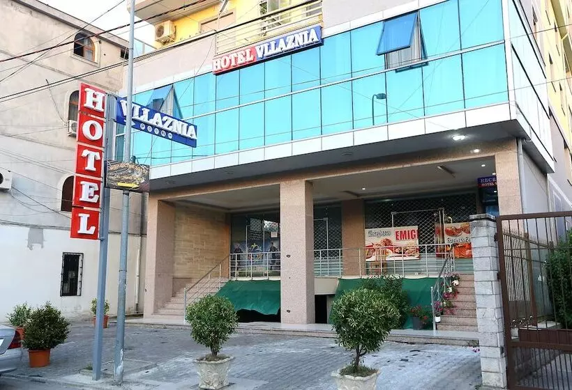 ホテル Vllaznia