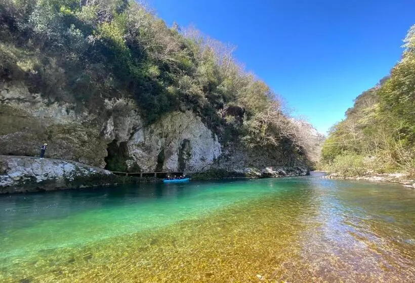 هتل La Terraza De Picos