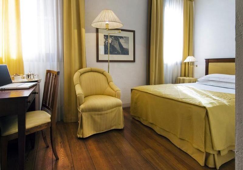 酒店 Albergo Al Sole