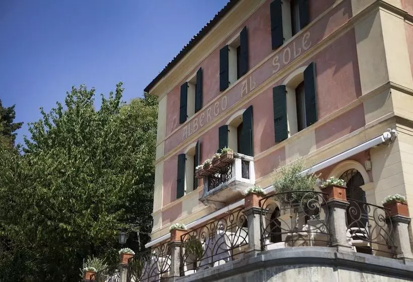 Szálloda Albergo Al Sole