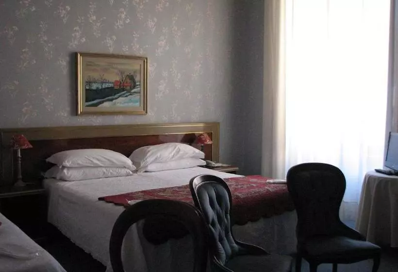 בית מלון כפרי Aquila Bianca