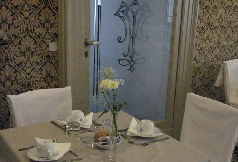 בית מלון כפרי Aquila Bianca