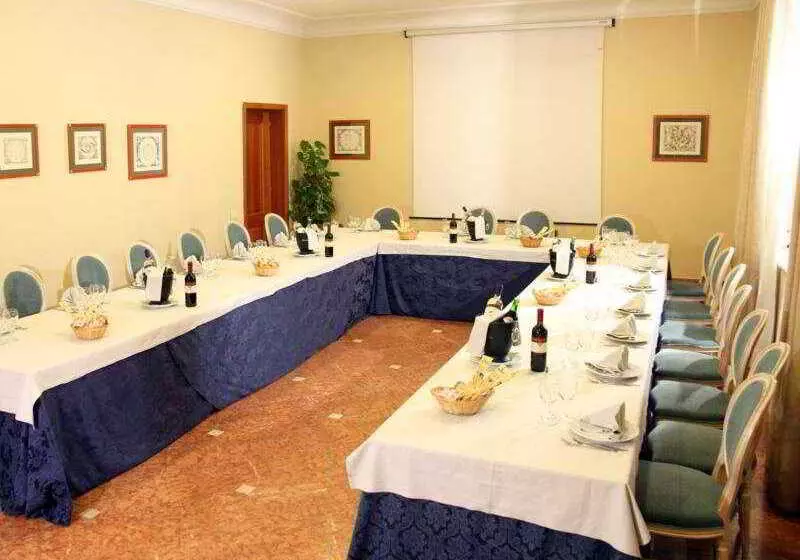 هتل Cristoforo Colombo