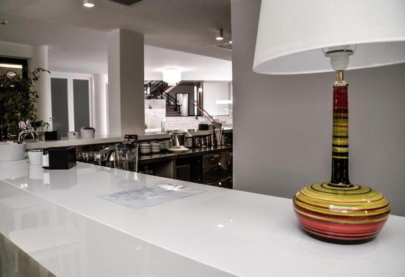 هتل D Aragona Lifestyle