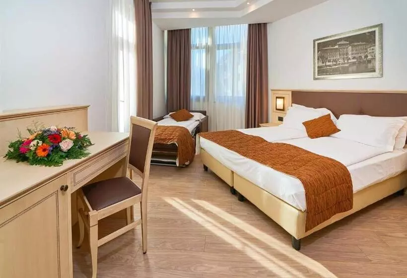 호텔 Europa Skypool & Panorama