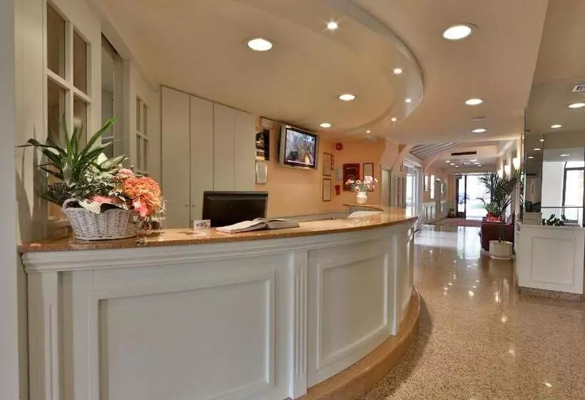 호텔 Europa Skypool & Panorama