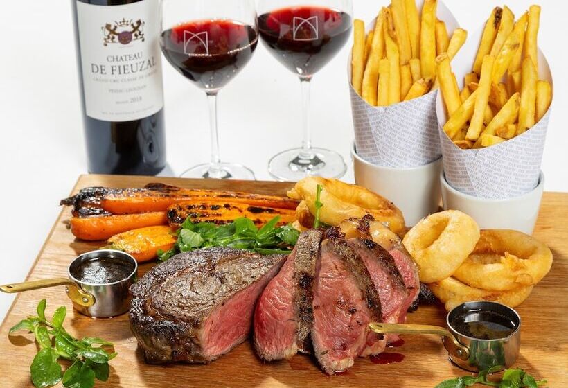 בית מלון כפרי The Merrion