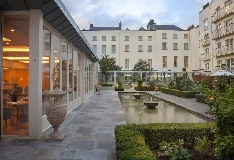 هتل The Merrion
