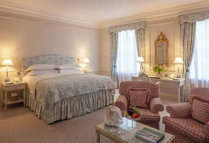 هتل The Merrion