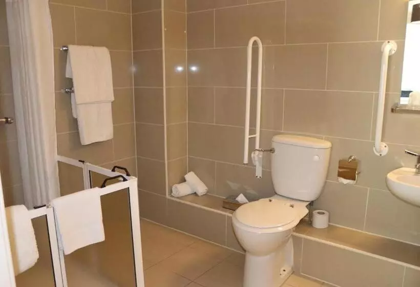 Tulfarris Hotel And Golf Resort