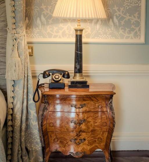 Tulfarris Hotel And Golf Resort