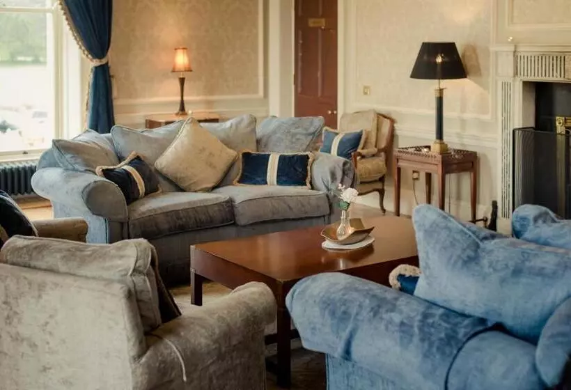 Tulfarris Hotel And Golf Resort