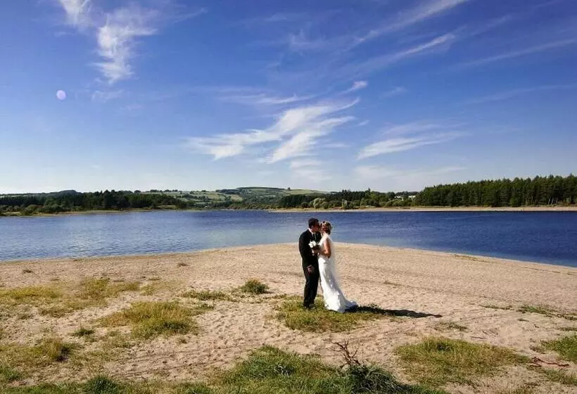 Tulfarris Hotel And Golf Resort