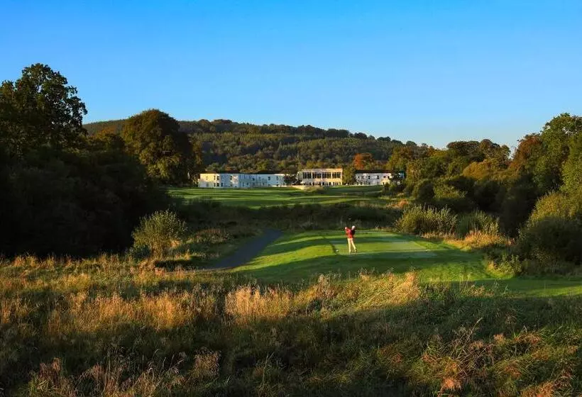 Tulfarris Hotel And Golf Resort