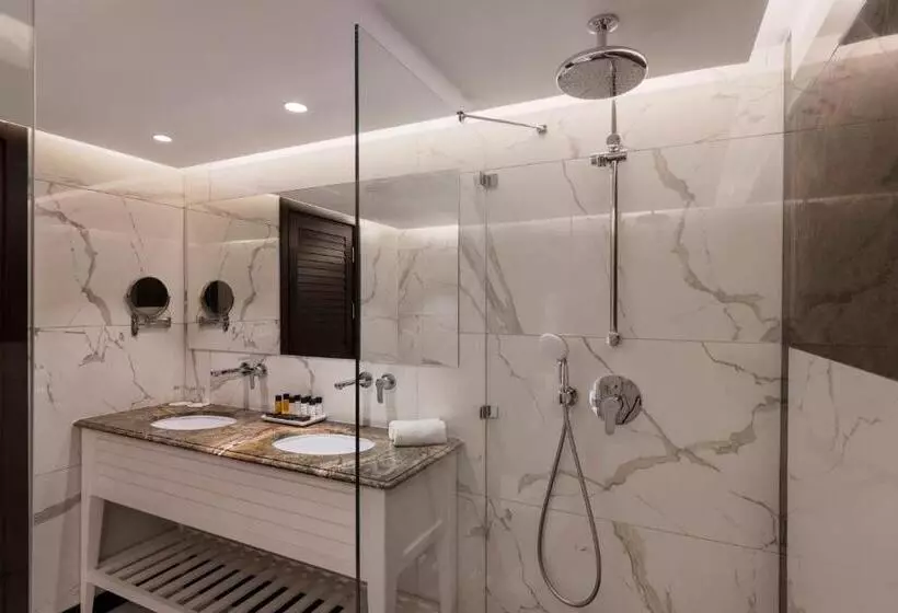 リゾートホテル Orchid Eilat