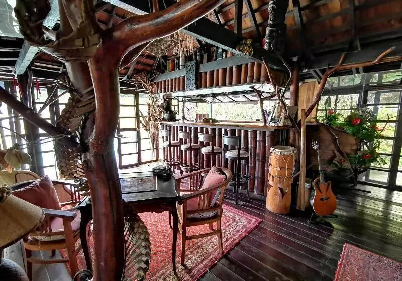 هتل Fenua Mata I Oa