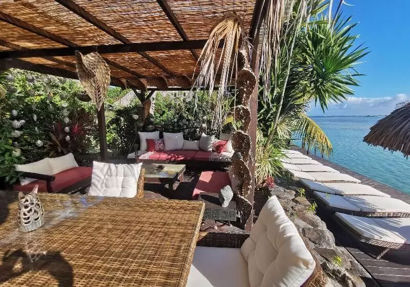 هتل Fenua Mata I Oa