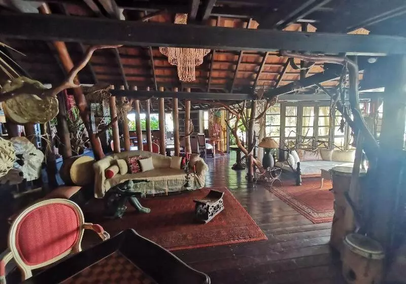 هتل Fenua Mata I Oa