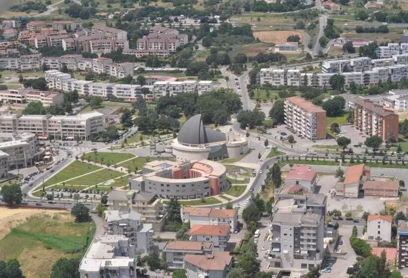 Отель Bv President