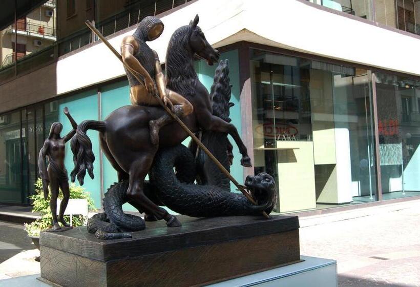 فندق Bv President