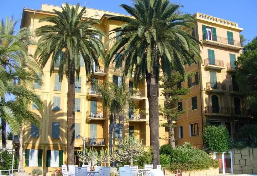 Grand Hotel De Londres