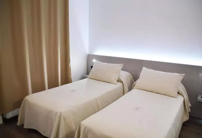 هتل Il Loggiato Dei Serviti