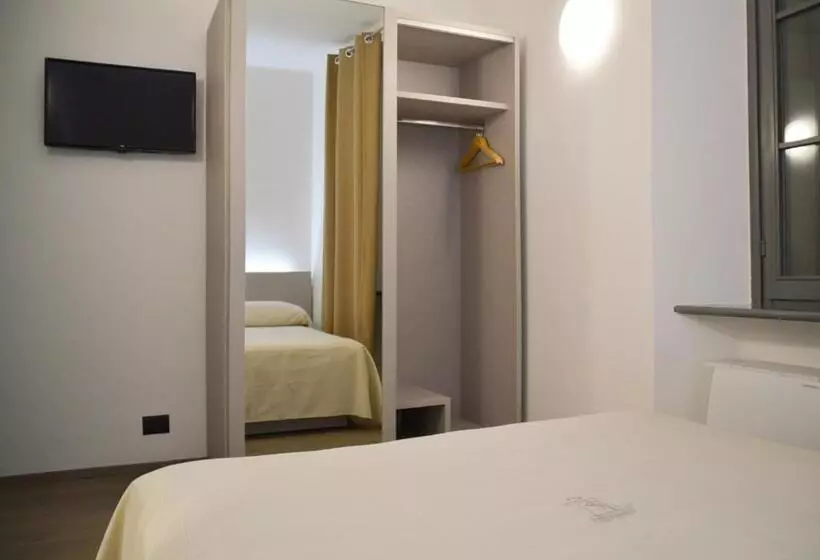 هتل Il Loggiato Dei Serviti