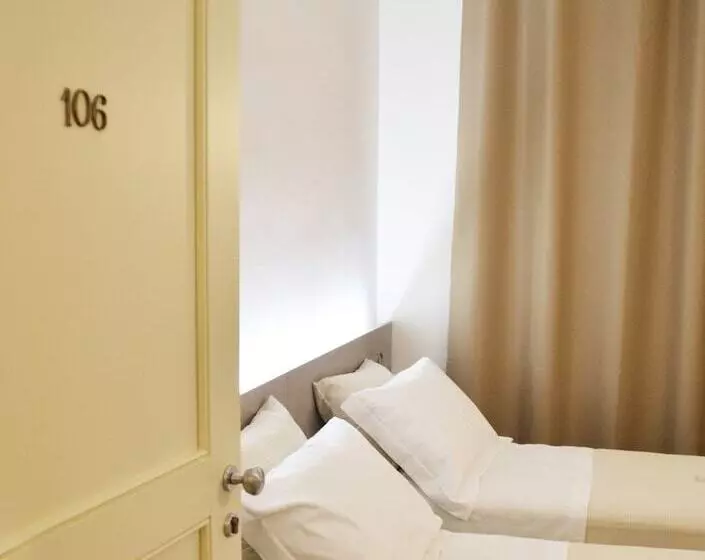 هتل Il Loggiato Dei Serviti