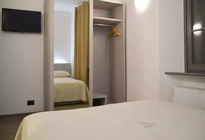 هتل Il Loggiato Dei Serviti