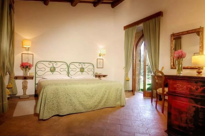 Отель La Badia Di Orvieto