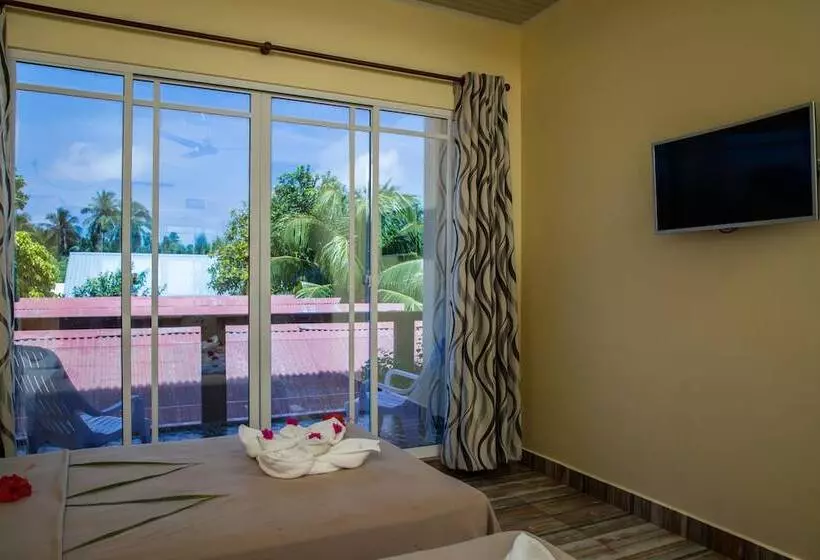 هتل Relax Residence Thoddoo Maldives